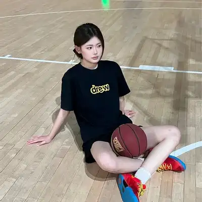 蒋凡